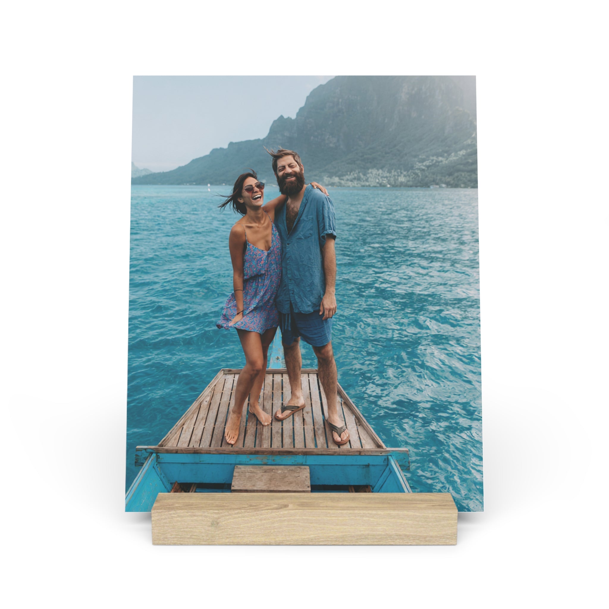 Close-up of oak stand on personalized couple photo print