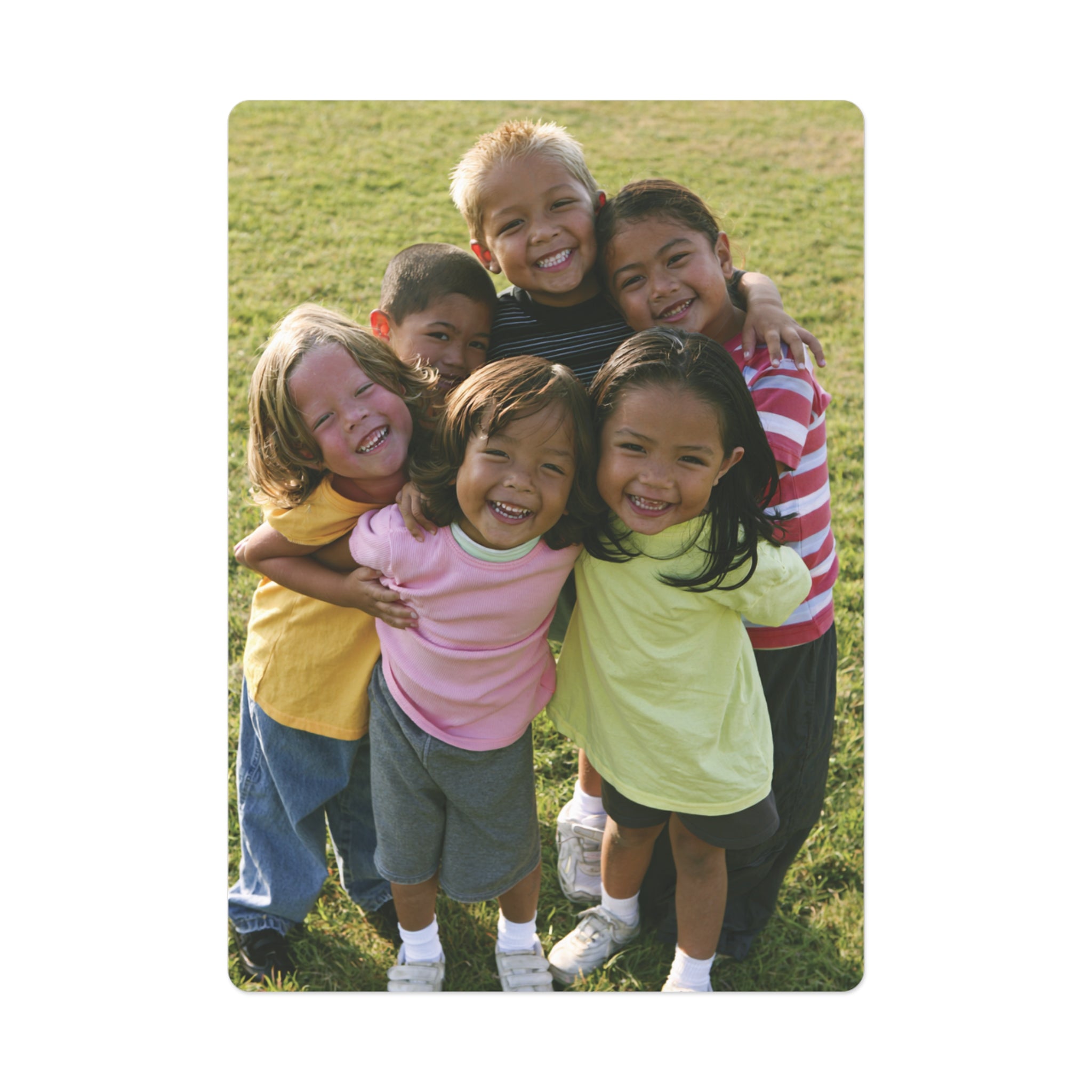 Personalized playing card with photo of children hugging outdoors